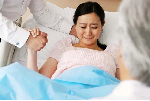 <b>什么叫代孕[精因宝贝生殖中心有哪些分部],做试管婴儿通过率自然跟医院门诊的</b>